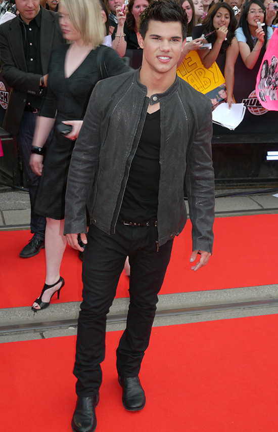 Taylor Lautner Photo